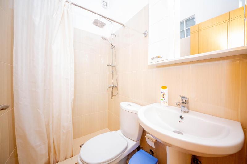 Triple Room with Balcony image 3