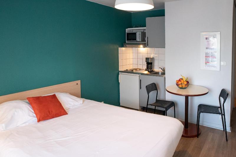 Double or Twin Studio with Balcony image 1