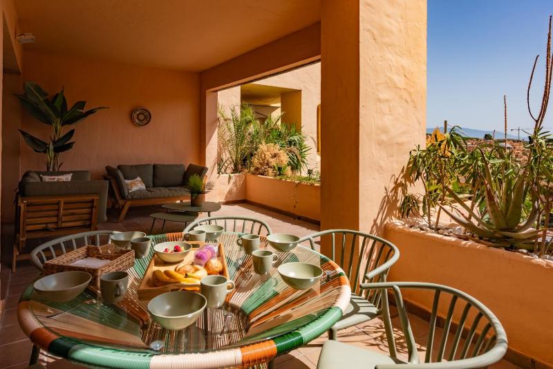 Duquesa Village 2450 - image 12