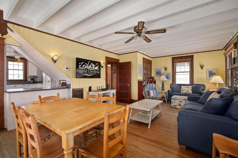 NH225 Fourth Estate Cottage - image 35