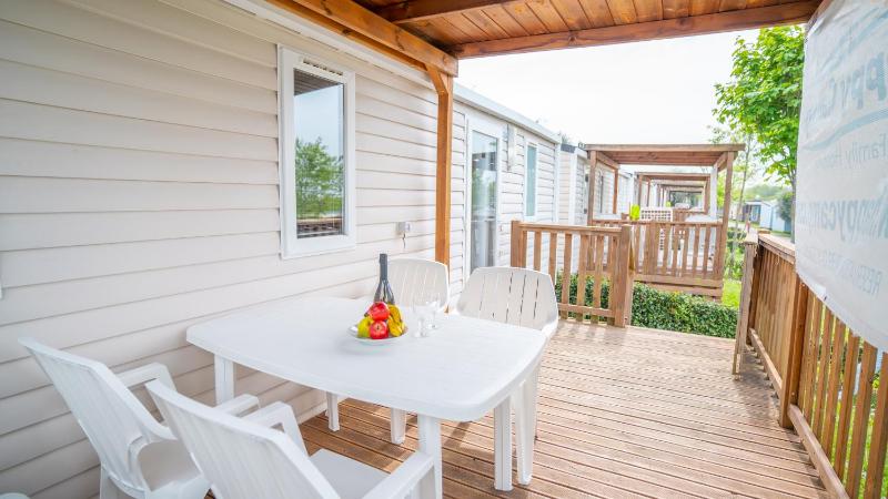 Happy Camp Mobile Homes in Camping Cisano San Vito - image 16