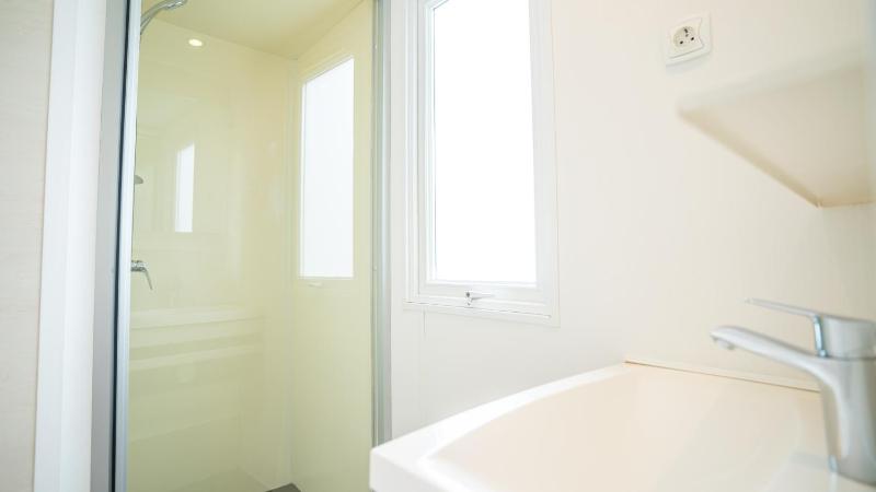 Happy Camp Mobile Homes in Camping Cisano San Vito - image 3