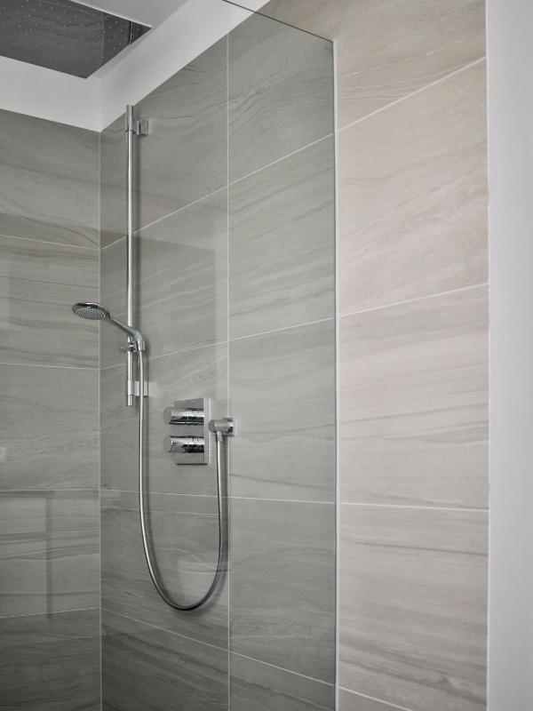 Suite image 2