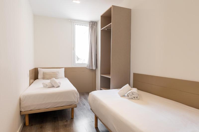 Decô Apartments Barcelona-Sants - image 9