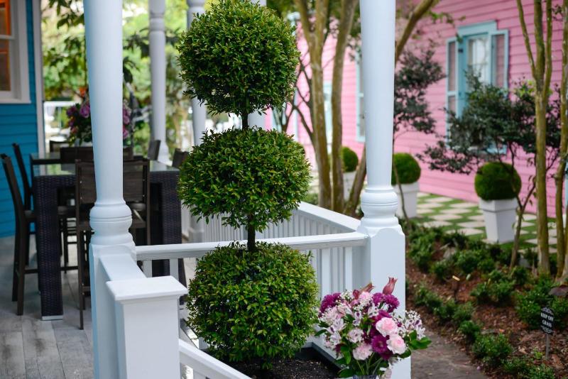 5 BR - Sleeps 10! Best Location next to French Quarter! - image 12