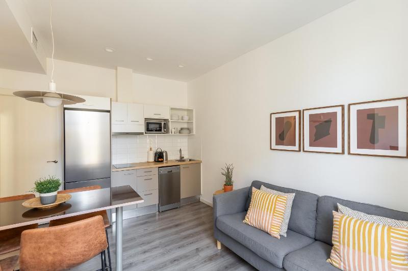 Two-Bedroom Standard Apartment image 1