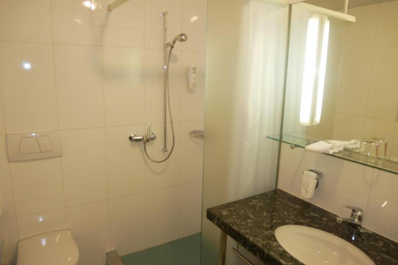 Superior Single Room image 2