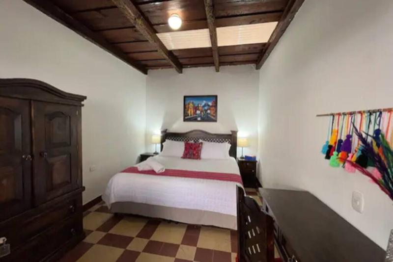 T2-House 10 guests 3 blocks away from central park - image 7