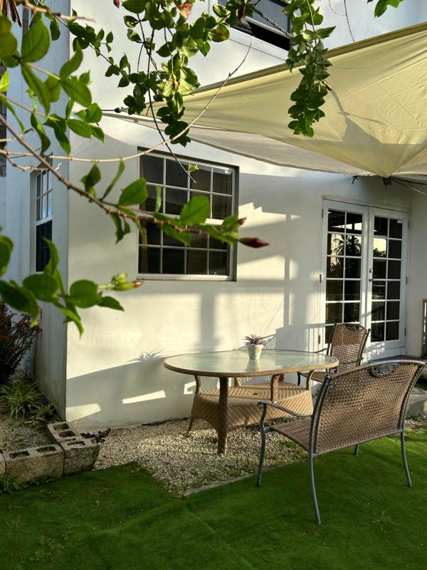 Scarlett Studios 1- Modern Studio For Holidays & Extended Stays -Near Ross University & US Embassy- Accommodation With Optional Car Rental - image 12