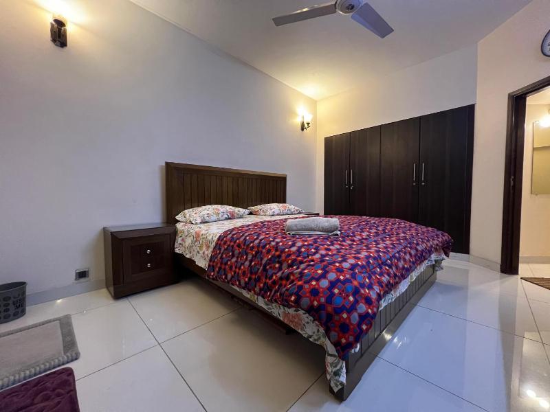 Comfortia Guest House 2 Bed DringDining - image 6