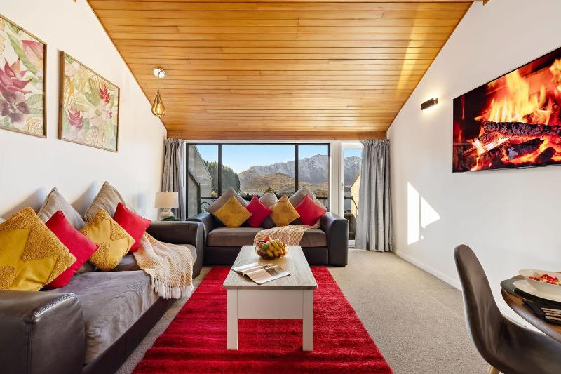 Distinctive Alpine Meadows - image 22