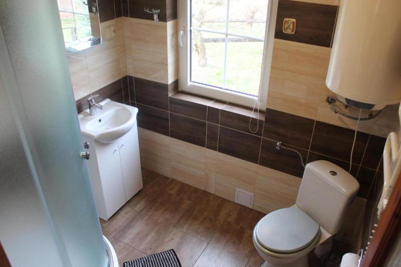 Two-Bedroom Chalet image 3