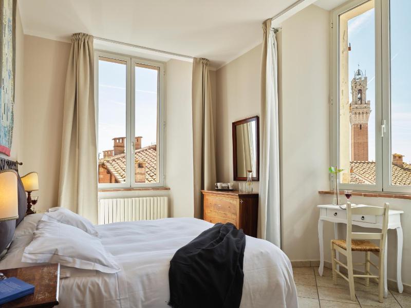 Superior Double or Twin Room image 1