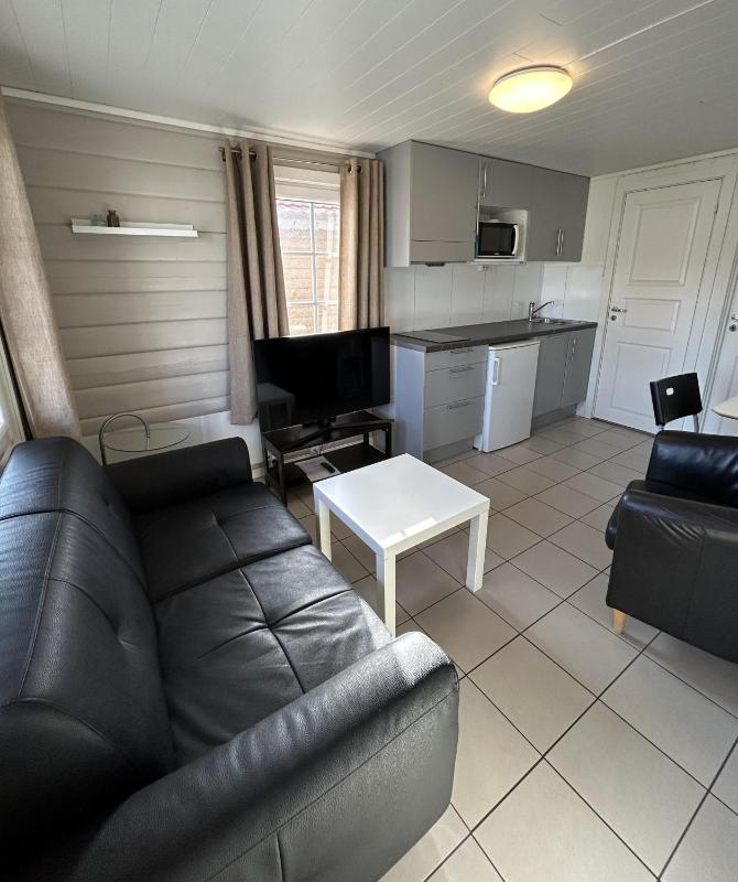 Double Room image 3