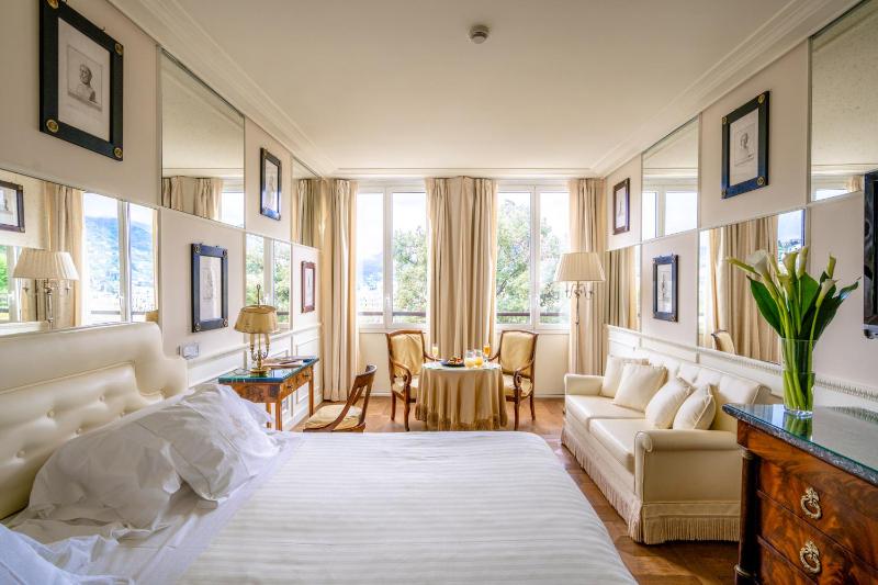 Superior Double Room image 1