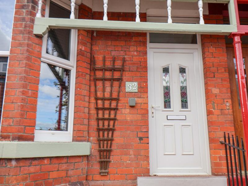 32 Ashville Avenue - image 3