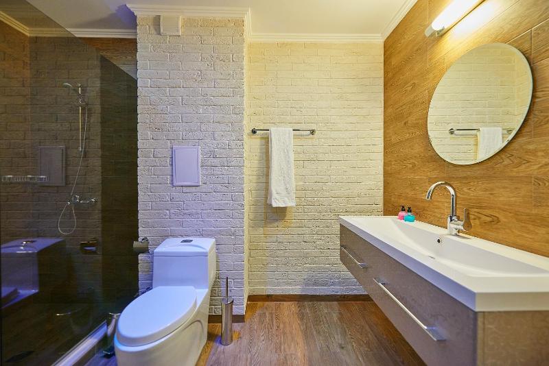 Luxury Double or Twin Room image 2