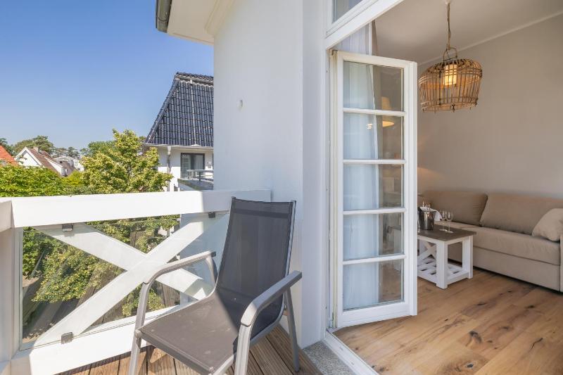 Suite with Balcony image 4