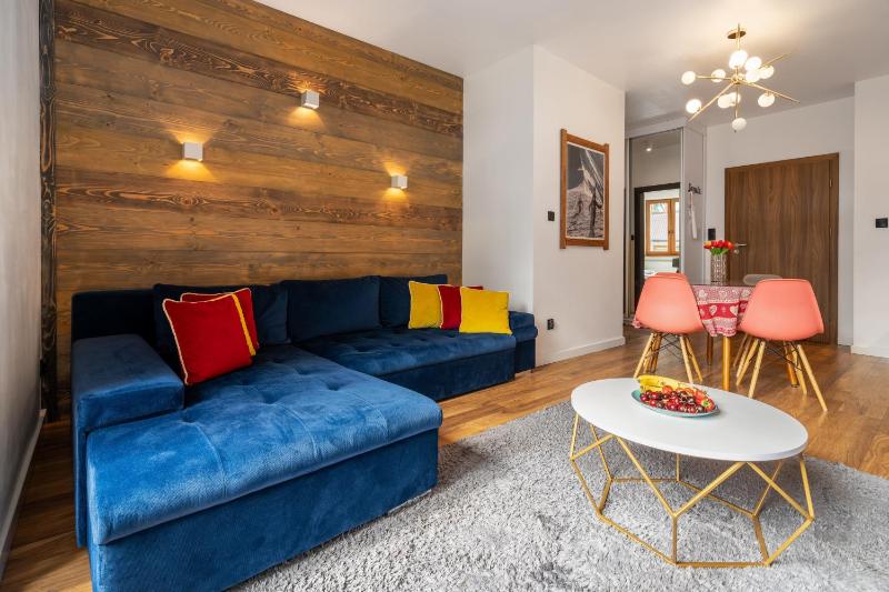 Apartment with Terrace image 2