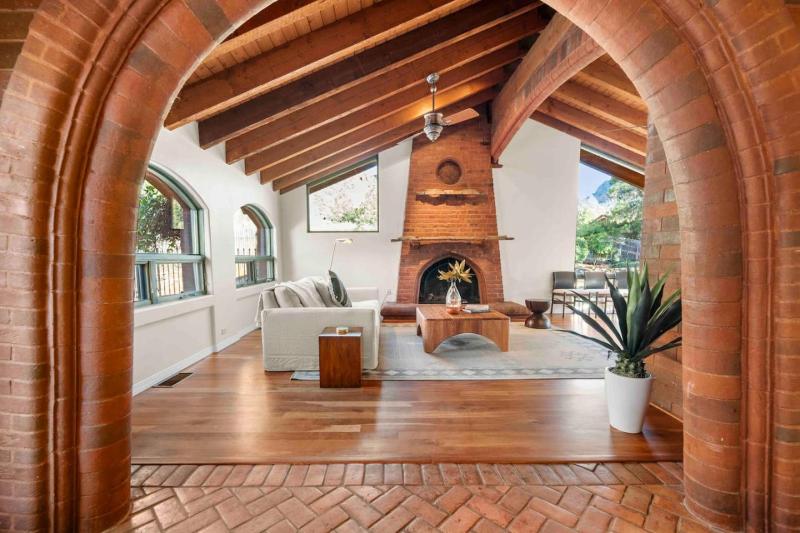 Stunning Chapel home with incredible views HotTub - image 11