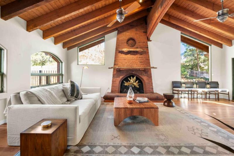 Stunning Chapel home with incredible views HotTub - image 12