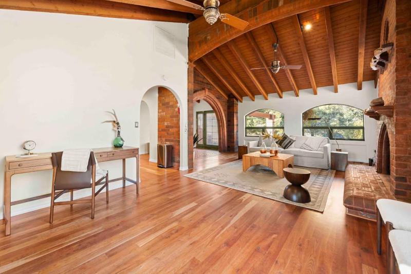 Stunning Chapel home with incredible views HotTub - image 27