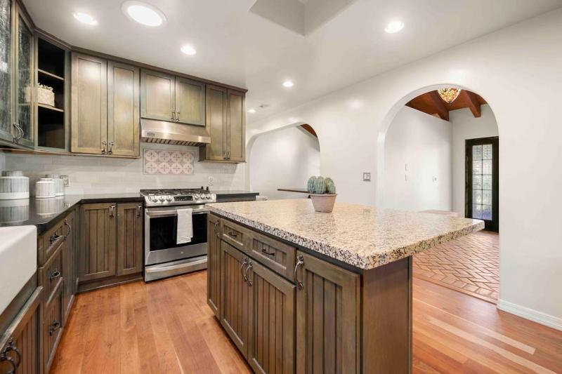 Stunning Chapel home with incredible views HotTub - image 20