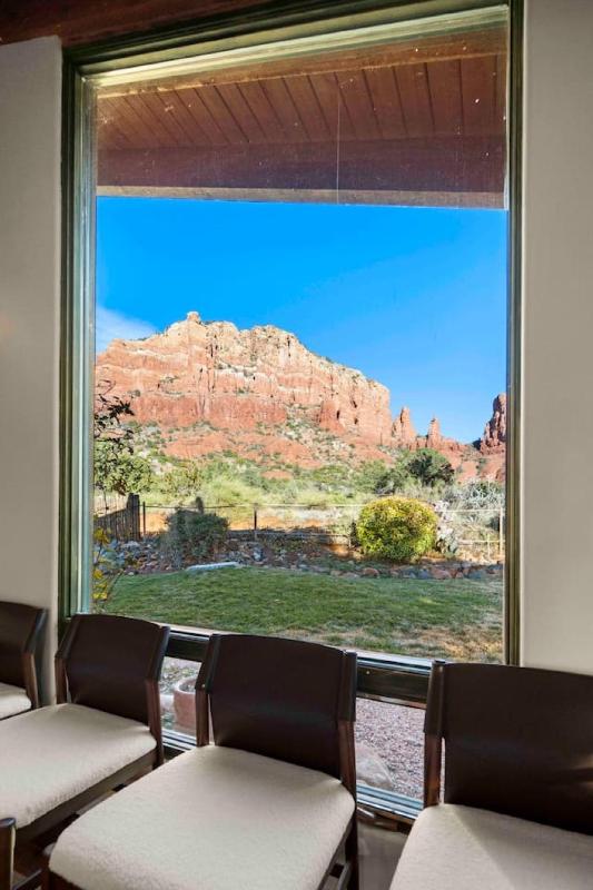 Stunning Chapel home with incredible views HotTub - image 39