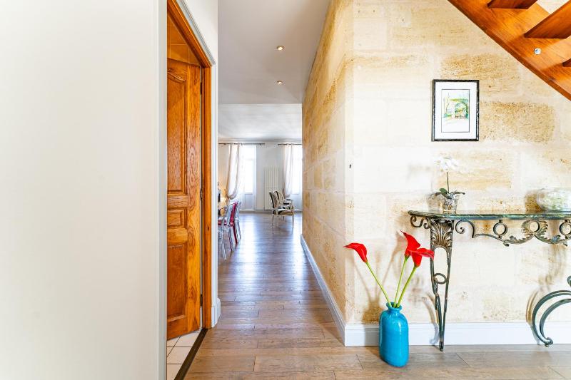 Magnifique Appartement - 160m2 - 3 Chambres - Centre de Bordeaux - image 6