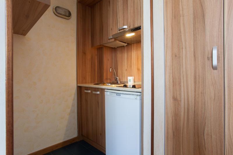 Double Room with Kitchenette image 4