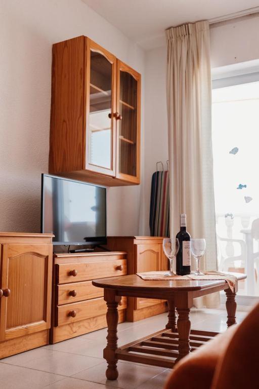 One-Bedroom Apartment (2 - 3 Adults) image 2