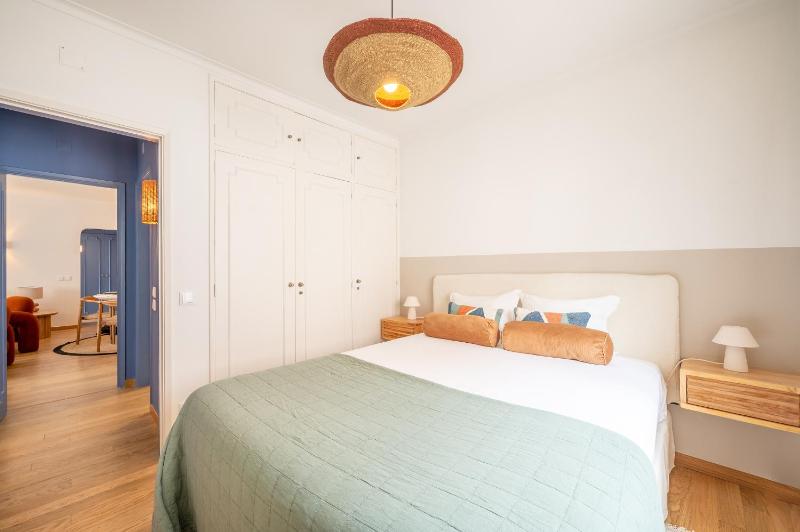 Blue Tide - Two Bedroom Apartment - image 35