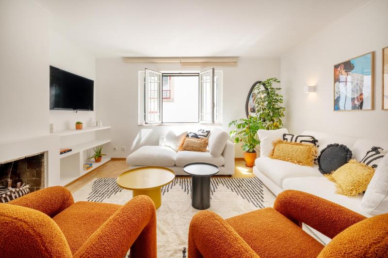 Blue Tide - Two Bedroom Apartment - image 27