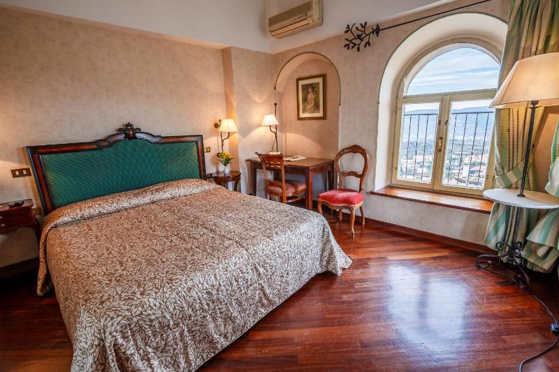 Hotel Fortuna - image 42