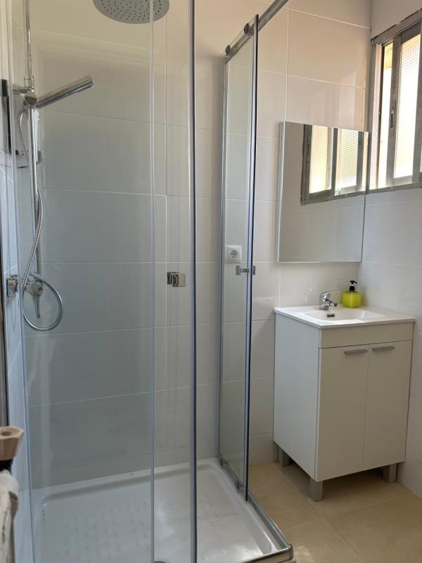 Hostal Arrate - image 15