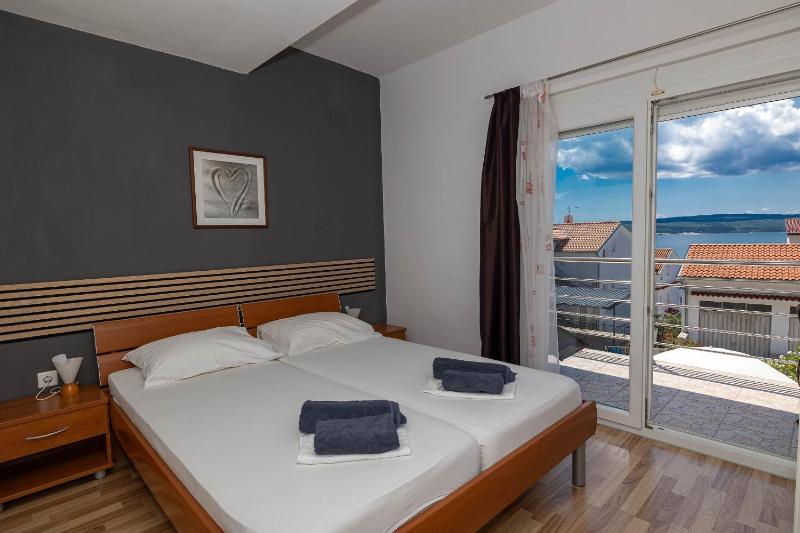 One-Bedroom apartment Standard image 4