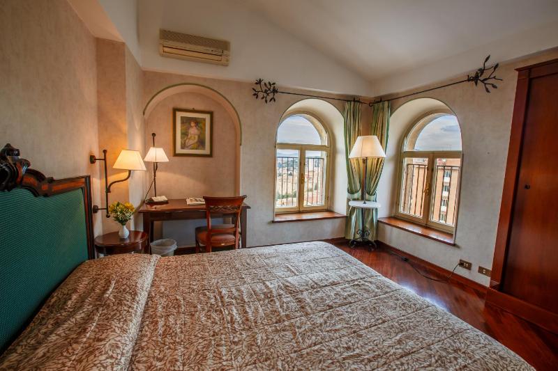 Hotel Fortuna - image 23