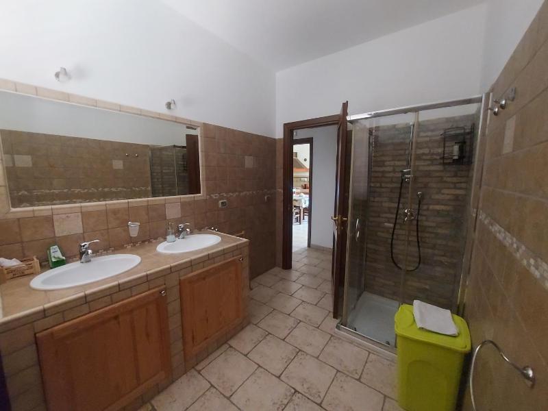 Elorina Sicily Home - image 17
