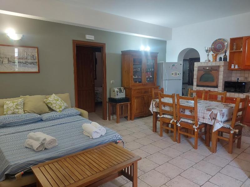 Elorina Sicily Home - image 31