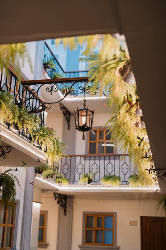 Hotel Marques Del Valle - image 6