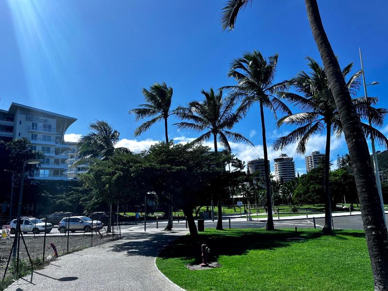 4 star Beachfront Hotel apartment - image 2