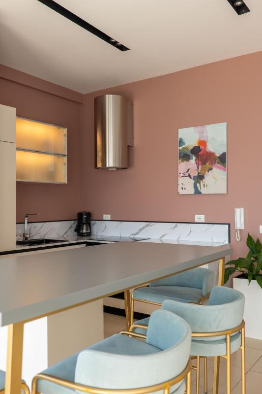 Domi Luxury beach view apartments in Saranda - image 4