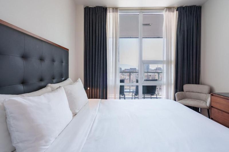 Two-Bedroom Suite image 2