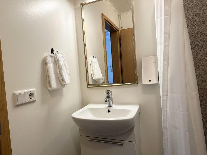 Double Room with Private Bathroom image 2