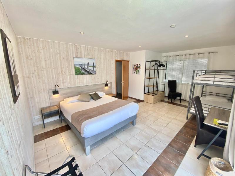 Quadruple Room image 1