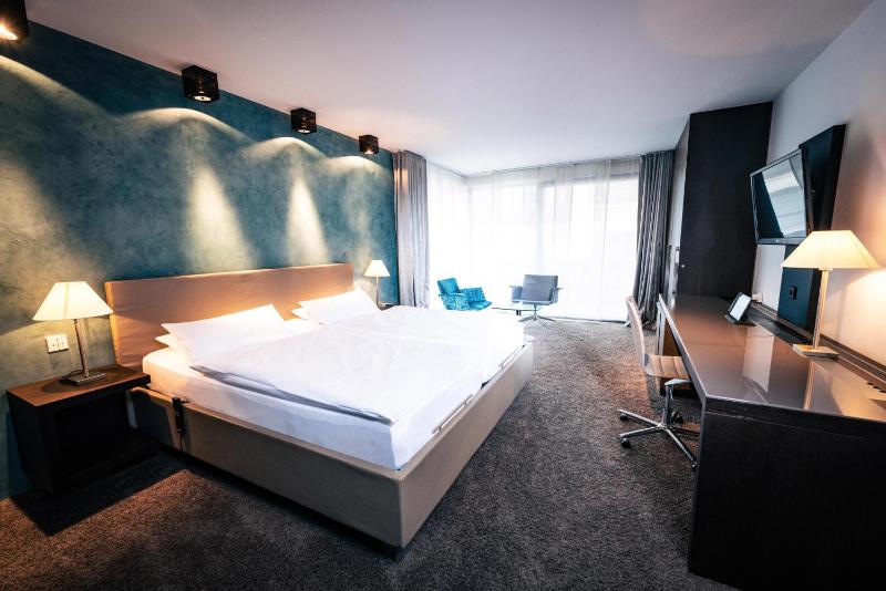 Deluxe Junior Suite image 3