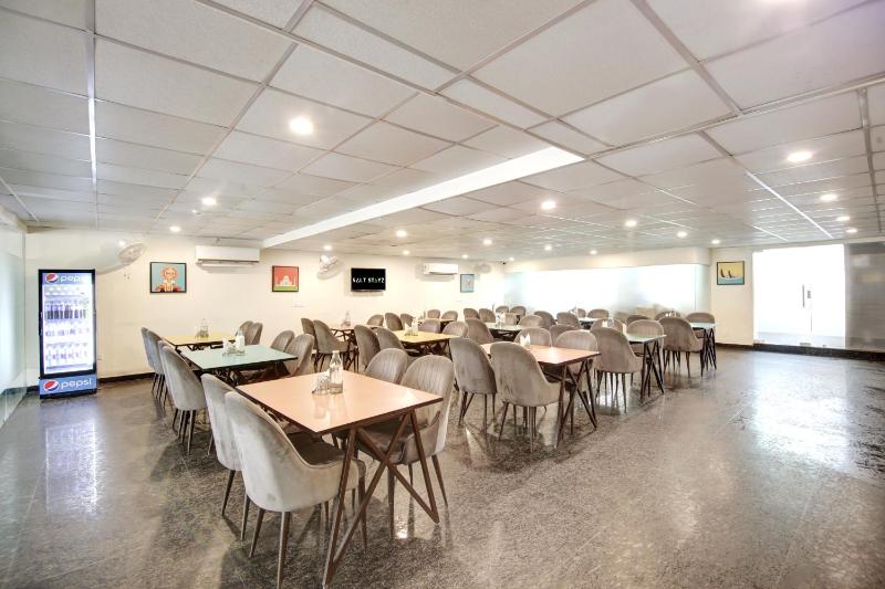 Saltstayz Select - Huda City Center - image 18