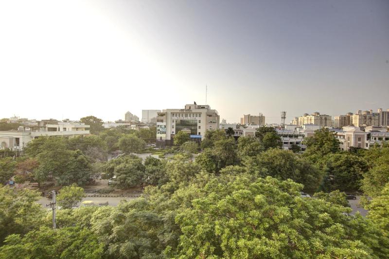 Saltstayz Select - Huda City Center - image 48