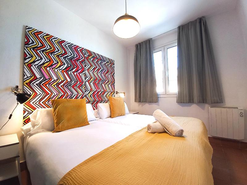 One-Bedroom Apartment image 3