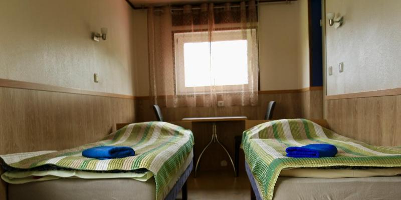 Double or Twin Room image 4